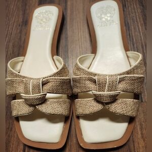Womens Sz 8M Vince Camuto Flat Slide On Sandals, Tan w Burlap Style Straps, EUC